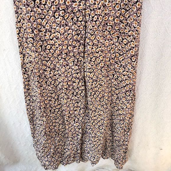 Flynn Skye Floral Maxi Dress‎ - Picture 4 of 10